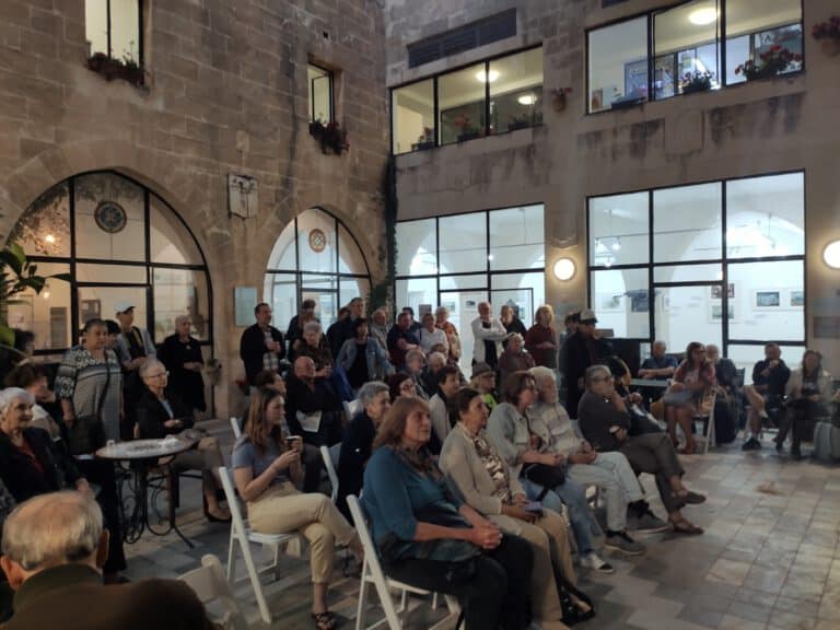 הרצאת פתיחת תערוכת מציאות חילופית
